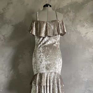Gibiu Silver Off Shoulder Crushed Velvet Dress